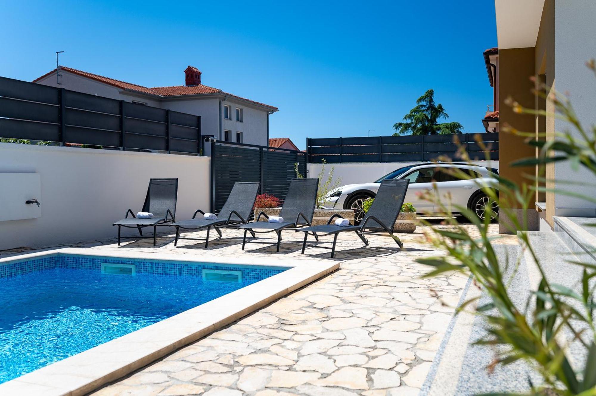 Villa Sunce Pula Exterior photo